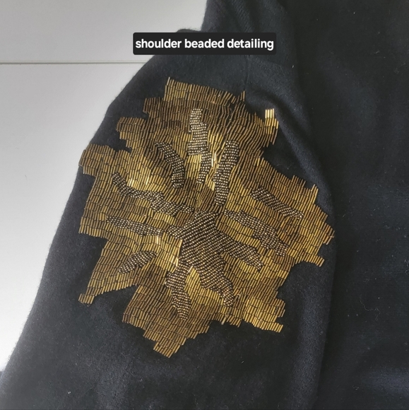 Spree International Gold Beaded Lambswool Large sweater - Picture 5 of 9